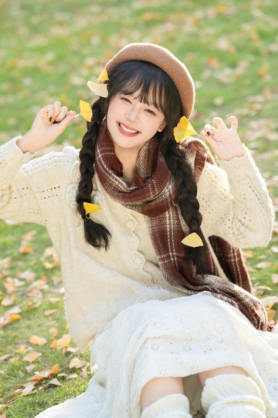 [YITUYU]艺图语 2025.12.14 秋天氛围感 夏芋小年 [52P-1.50GB]
