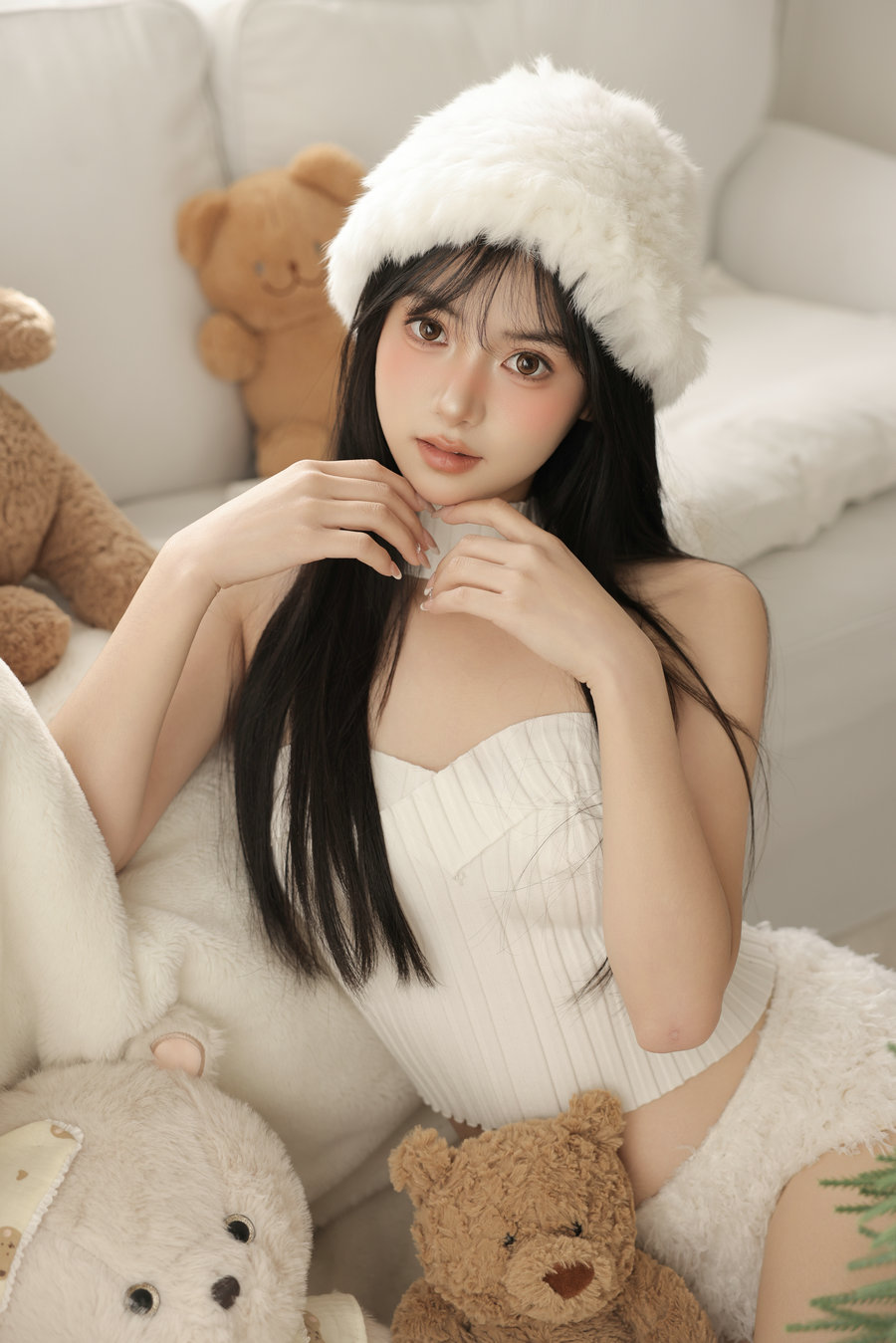 [YITUYU]艺图语 2025.12.16 圣诞 林西 [30P-367MB]