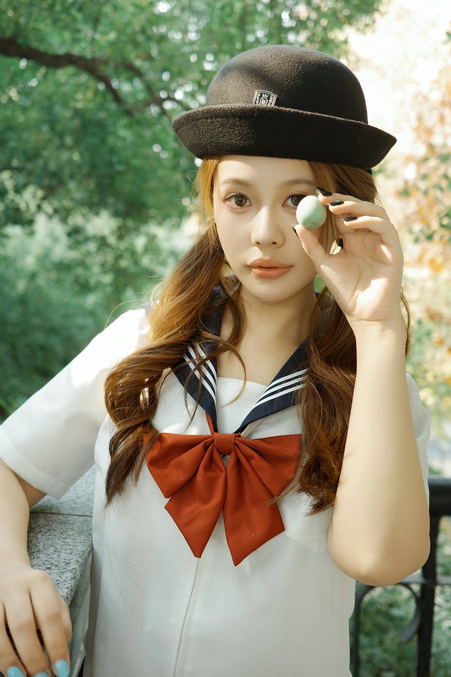 [YITUYU]艺图语 2025.12.18 绿叶下 [17P-397MB]