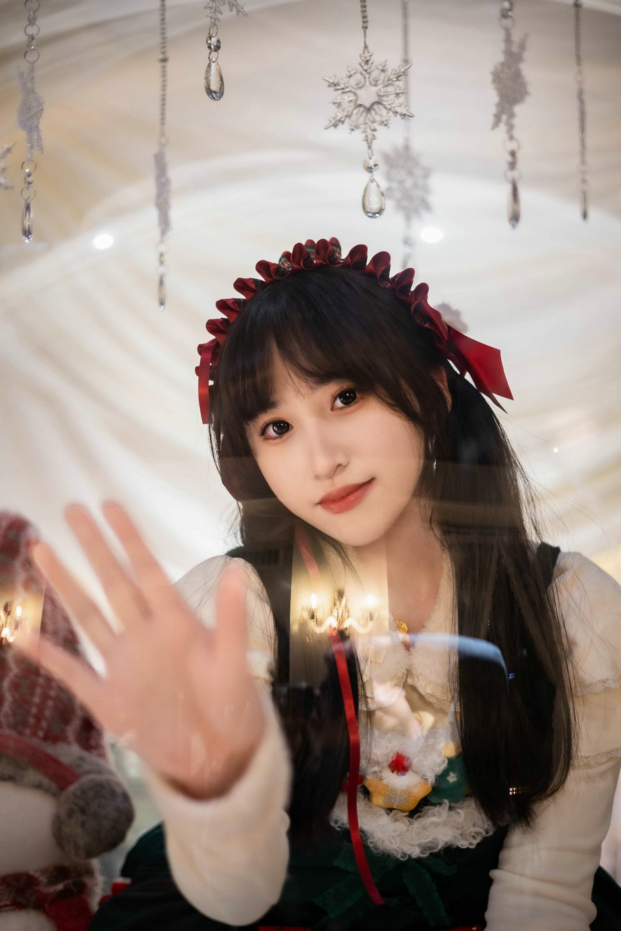 [YITUYU]艺图语 2025.12.23 许愿瓶 罗亦君 [18P-134MB]