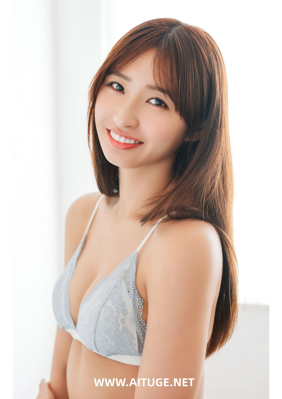 松本日向 - LUMINOUS [92P41MB]