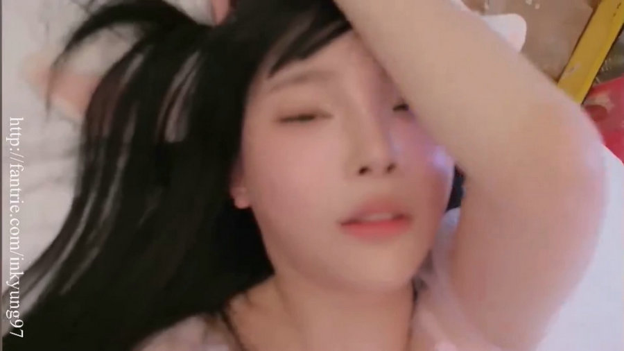 姜仁卿 Kang In-kyung - Bunny butt plug [MP4-944MB]