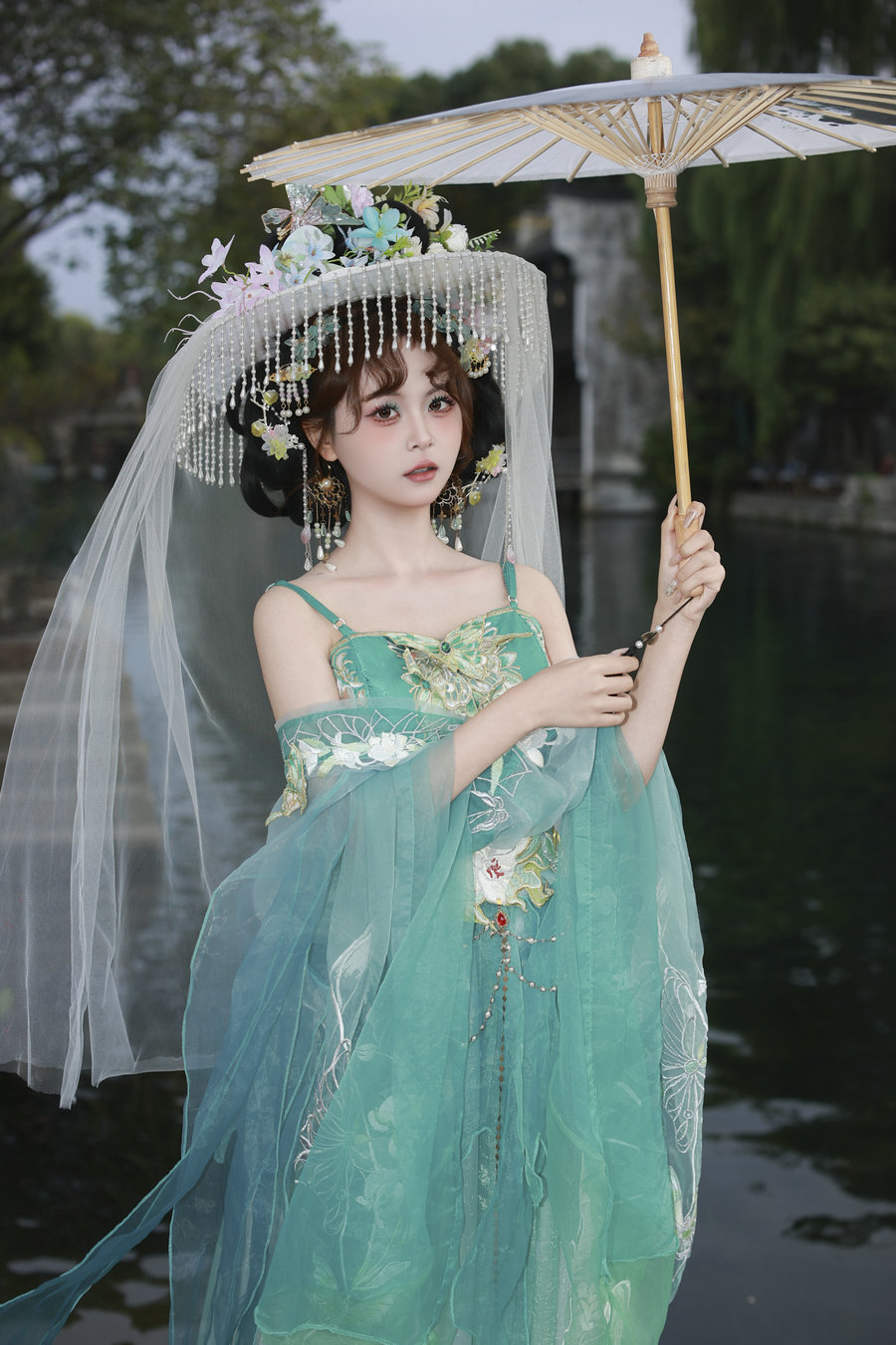 [YITUYU]艺图语 2026.01.22 绿色帷帽 [11P-97MB]