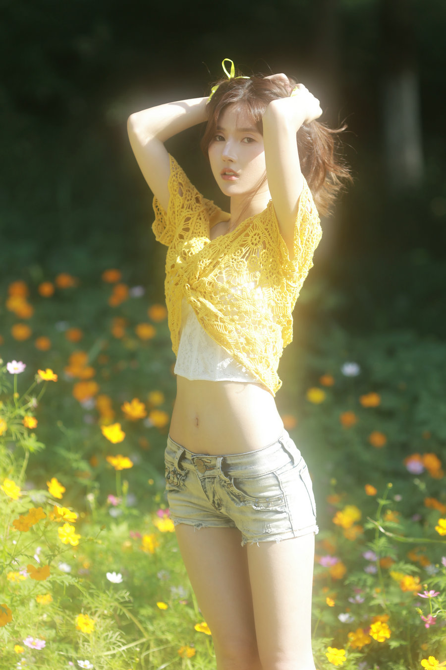 [YITUYU]艺图语 2026.01.23 故事的小黄花 小8 [18P-86MB]