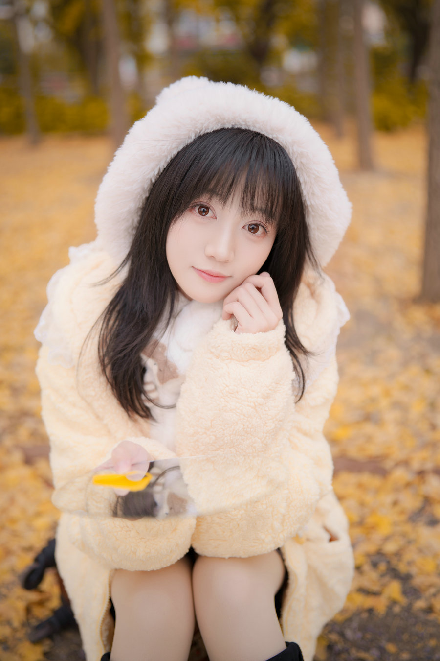 [YITUYU]艺图语 2026.01.24 银杏漫步 麻瓜社畜小圆 [33P-969MB]
