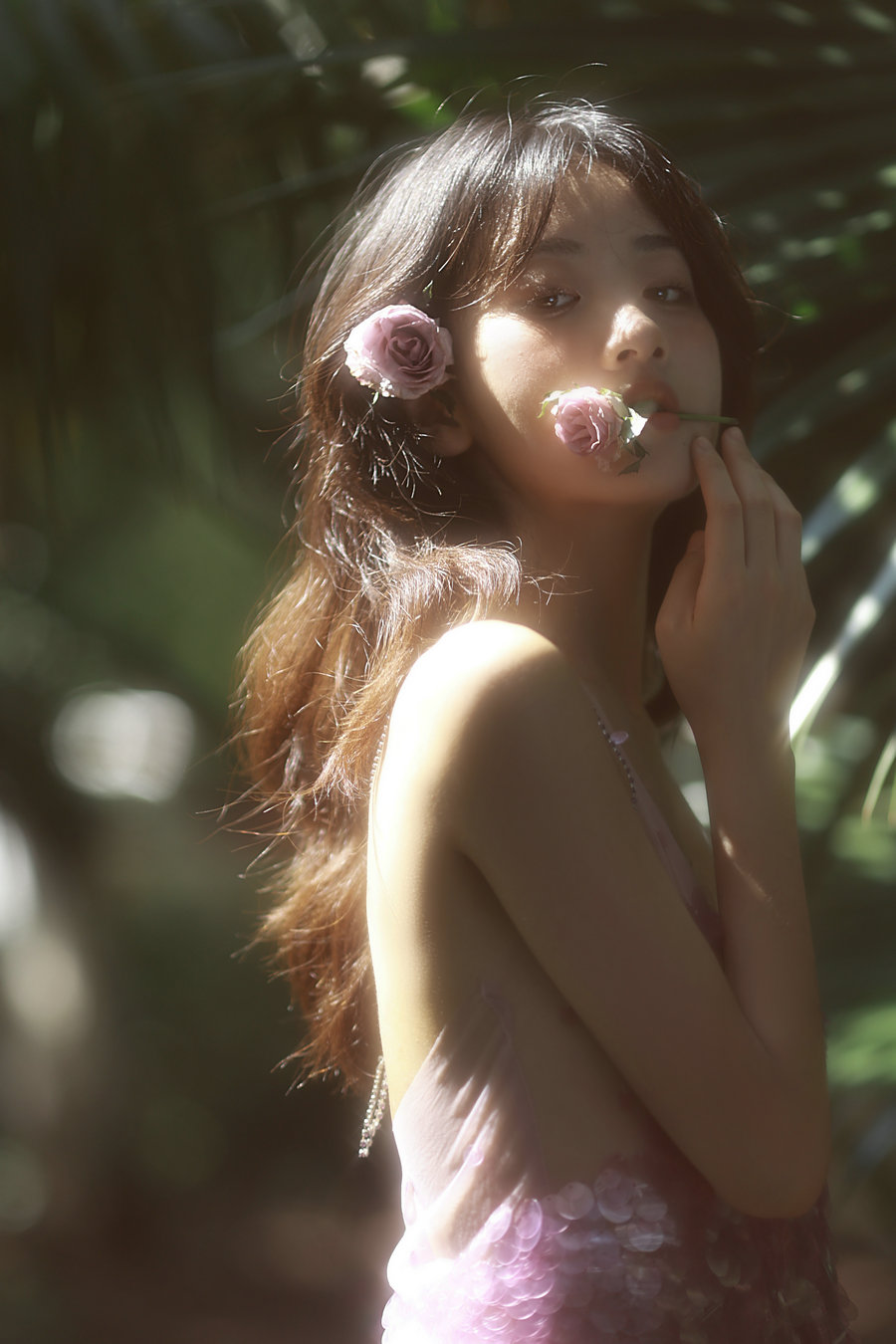 [YITUYU]艺图语 2026.01.30 妹妹说紫色很有韵味 小叶 [13P-110MB]