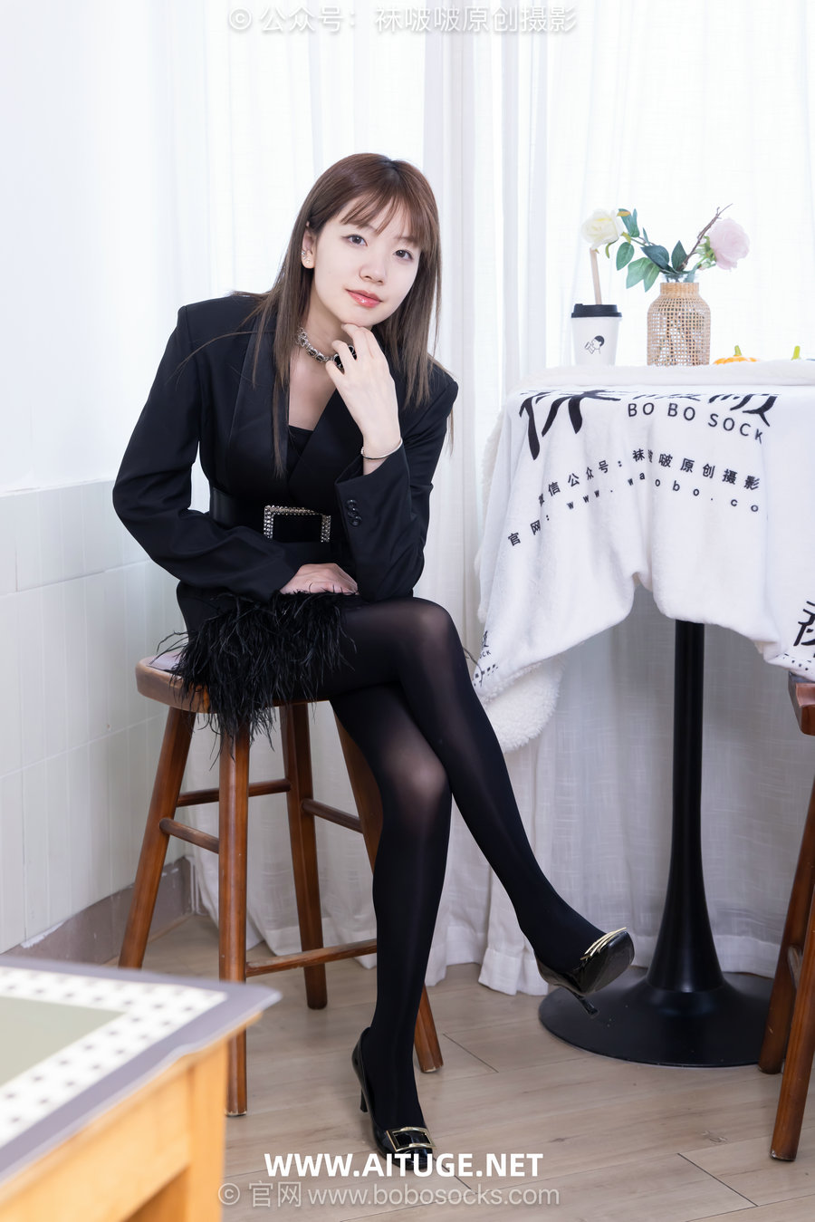 BoBoSocks袜啵啵 No.731 小甜豆-高跟鞋、厚黑丝马油袜 [159P1V-5.83GB]
