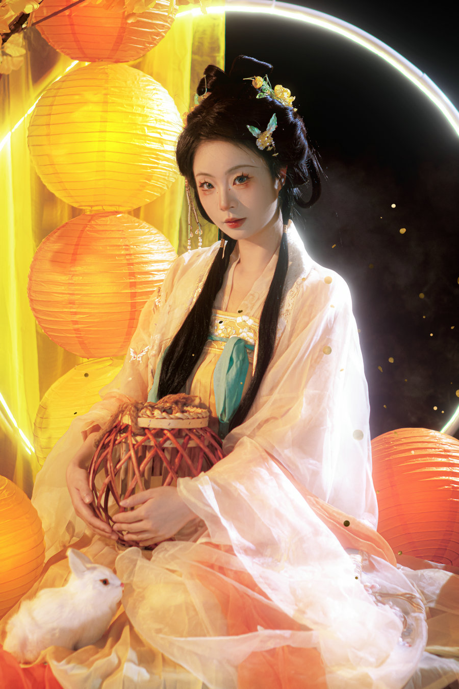 [YITUYU]艺图语 2026.02.11 秋意浓 蔸小黄鸡 [9P-86MB]