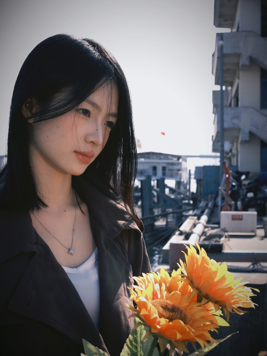 [YITUYU]艺图语 2026.02.25 一段关于等待与放空的海边心事 [17P-518MB]