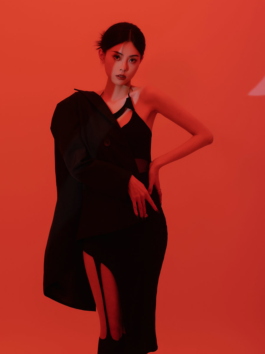 [YITUYU]艺图语 2026.03.21 辣妹滤镜 [9P-27MB]
