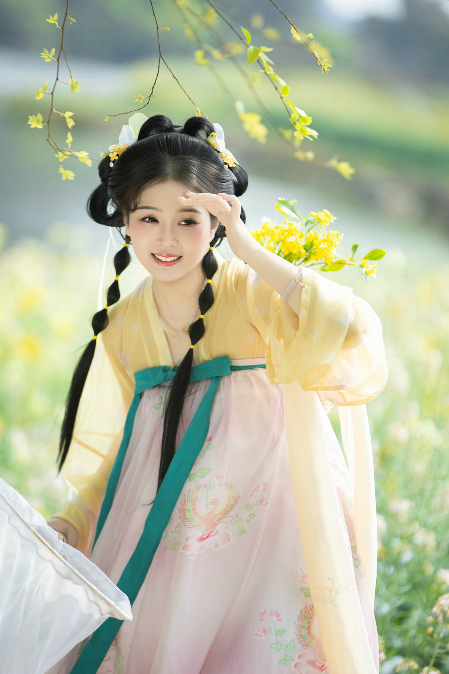 [YITUYU]艺图语 2026.03.24 春嬉 一堆零一 [26P-320MB]