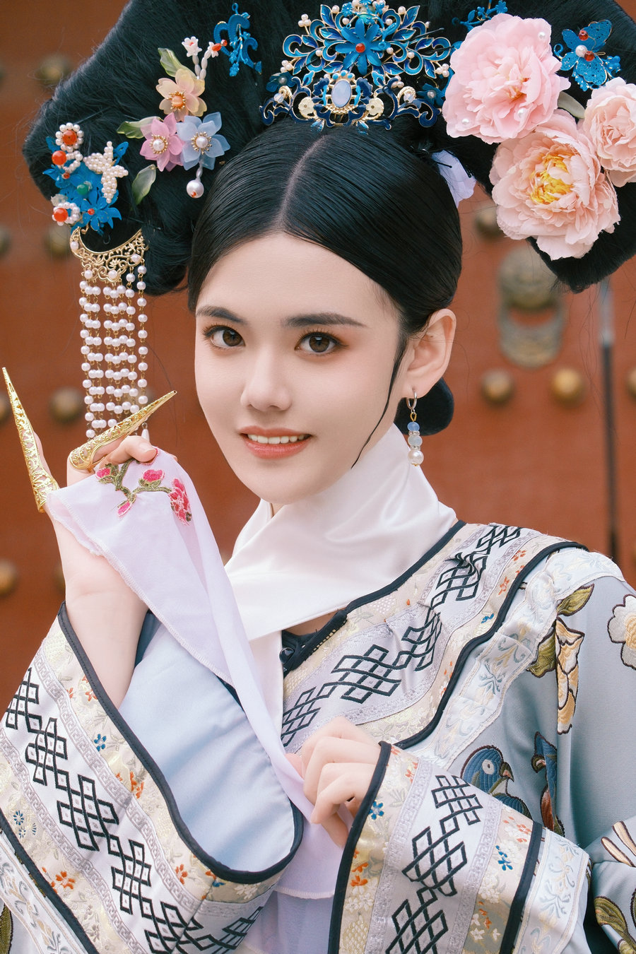 [YITUYU]艺图语 2026.03.29 愿岁并谢，与长友兮 FFannyy [25P-539MB]