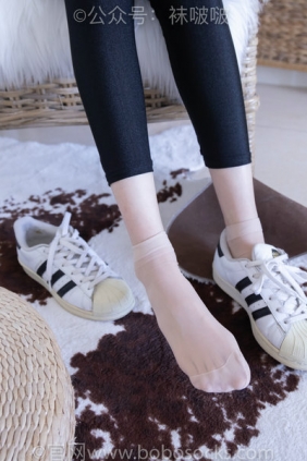 BoBoSocks袜啵啵 No.044 稚予-贝壳头、匡威帆布鞋、短肉丝 [154P1V-5.39GB]