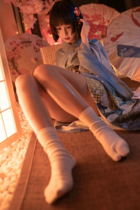 美少女晕崽 - 樱之诱惑 [67P-417MB]