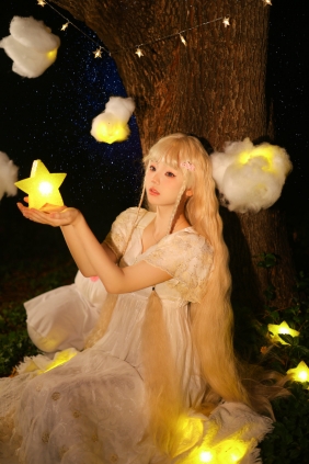 [YITUYU]艺图语 2025.12.20 星空少女 尤哩 [12P-164MB]