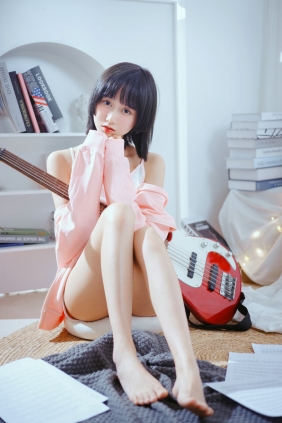 萌系小姐姐木绵绵OwO - 贝斯与妹妹 [53P-403MB)
