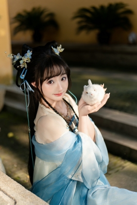 [YITUYU]艺图语 2025.12.17 可爱说本小姐的拿手好戏 [9P-107MB]