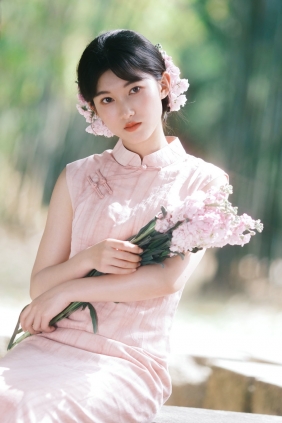 [YITUYU]艺图语 2025.10.28 观我旧往，同我仰春 [16P-43MB]