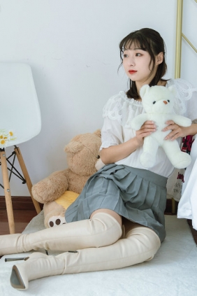 物恋传媒 No.1225 月心-美丽之物 [190P1V-4.62GB]