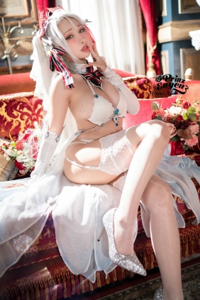 Hane Ame 雨波写真 - 欧根亲王 婚纱 [27P-84MB]
