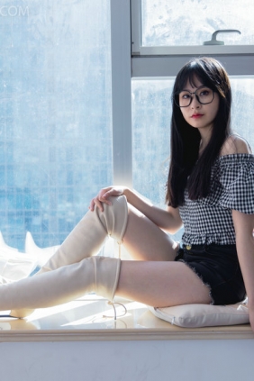 物恋传媒 No.1446 兮兮-阳光甜蜜蜜 [177P1V-3.95GB]