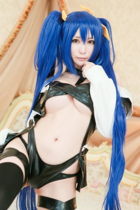 (Cosplay)(C86) [踊るねこ人間] るしゃ_December [234P331MB]