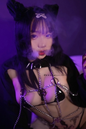 动漫博主柒柒要乖哦 - 魅魔出差 [46P1V-287MB]