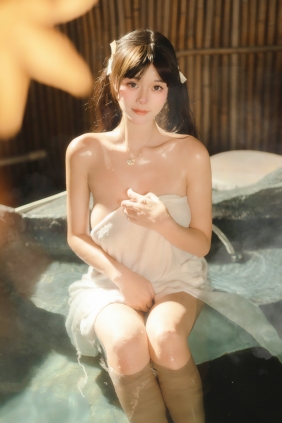 灵罗娃娃 - 温泉 [31P-331MB]