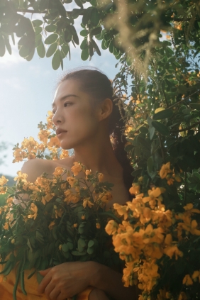 [YITUYU]艺图语 2025.11.16 满树黄花 [21P-200MB]
