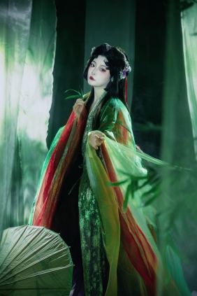 [YITUYU]艺图语 2026.01.07 青竹 [12P-130MB]