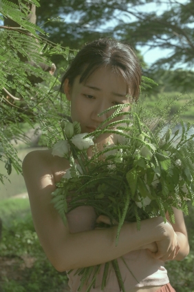 [YITUYU]艺图语 2025.12.17 以橙子为名的女子 程一一 [38P-301MB]