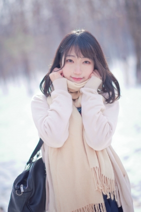 周叽是可爱兔兔 - 雪景JK [15P-130MB]