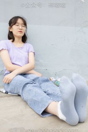 BoBoSocks袜啵啵 No.020 熊熊-NB运动鞋、蓝色短棉袜、裸足 [150P1V-4.88GB]