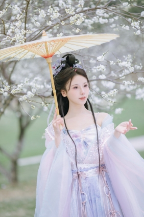 [YITUYU]艺图语 2025.05.19 暗香疏影 一小枝枝枝枝 [18P-401MB]