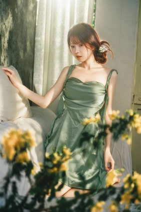 [YITUYU]艺图语 2025.11.06 绿荫阳光 妮一 [23P-506MB]
