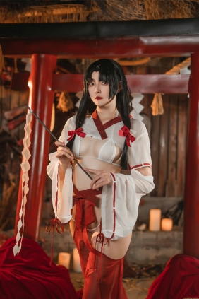 Natsuko夏夏子 - 祈愿巫女 [54P-192MB]