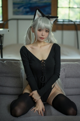 樱岛嗷一 - 黑猫针织衫连体衣 [57P1V-355MB]