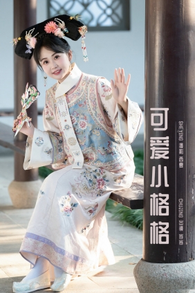 [YITUYU]艺图语 2025.03.18 可爱小格格 湫一只岁岁 [47P-625MB]