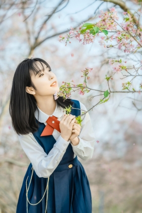 [YITUYU]艺图语 2025.04.24 起风了 简小橙 [30P-798MB]