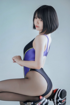 半半子 - 竞泳 [36P-58MB]