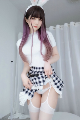 Coser小姐姐白银 - 白丝兔女郎 [168P7V-1.19GB]
