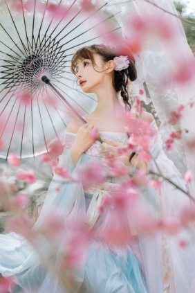 紫氯氯 - 二月梅花 [18P-81MB]