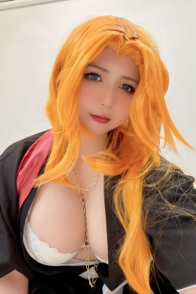 Uy Uy - Rangiku Matsumoto [62P11V-589MB]