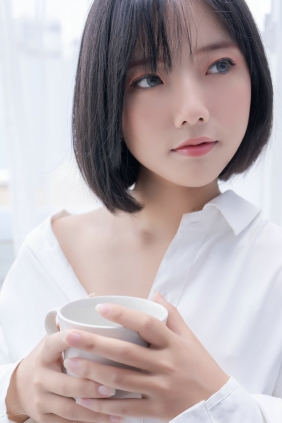 [Messie Huang]写真 - Boyfriend's shirt [26P-60MB]
