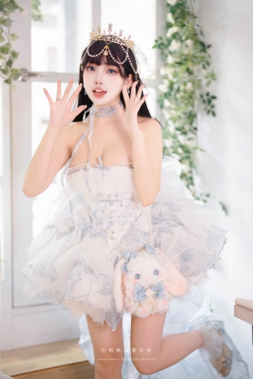 慕慕Momo - Birthday Day 永遠的小公主 [54P-208MB]