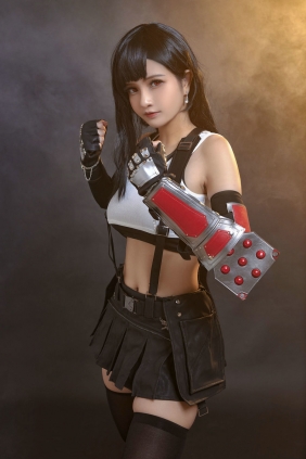 Azami福利 - Tifa [15P-12MB]