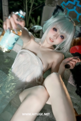 纸悦Etsu_ko -  蔚蓝档案 间宵时雨 温泉 [63P-1.05GB]