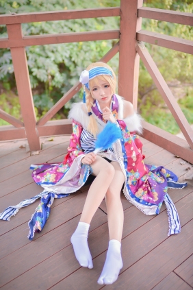 萝莉绚濑绘里正月和服觉醒Cos [16P-58MB]