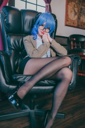 Sally Dorasnow - Ganyu OL [62P-319MB]