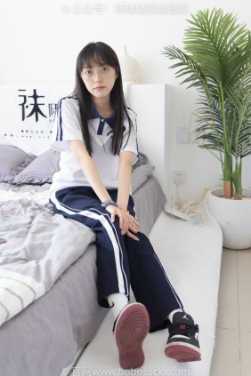 BoBoSocks袜啵啵 No.207 稚予-aj板鞋、白棉袜、油亮白丝、校服裤里丝 [140P-5.25...